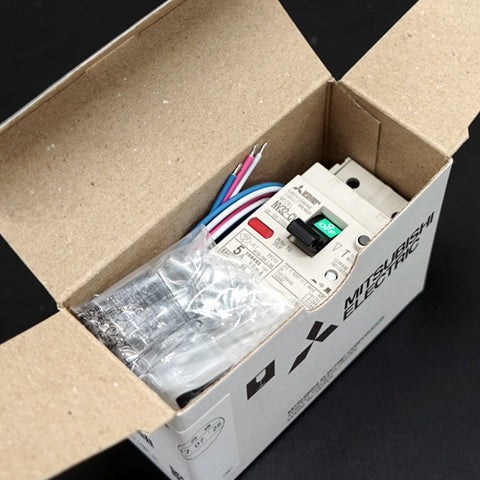 漏電遮断器(NV) <b>NV32-CVF 2P 5A 100-230V 30MA AL -1LA</b>