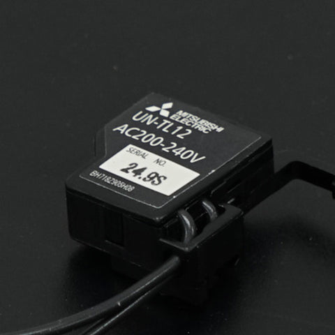 サーマルリレー用発効表示灯 <b>UN-TL12 AC200V</b>