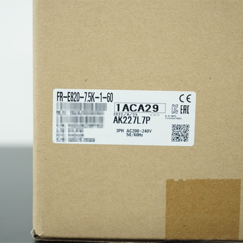 インバータ <b>FR-E820-7.5K-1-60</b>