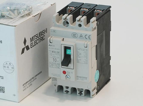 配線用遮断器(NF) <b>NF32-SVF 3P 10A</b>