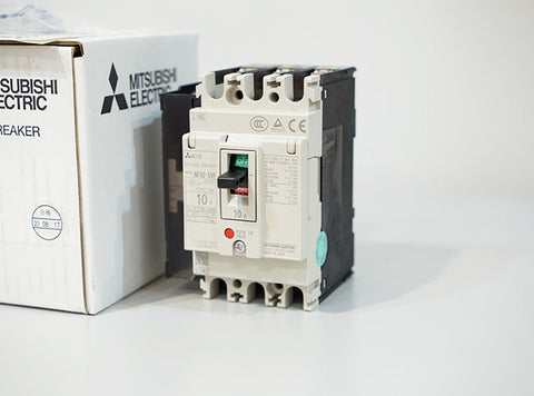 配線用遮断器(NF) <b>NF32-SVF 3P 10A AL-SLT</b>