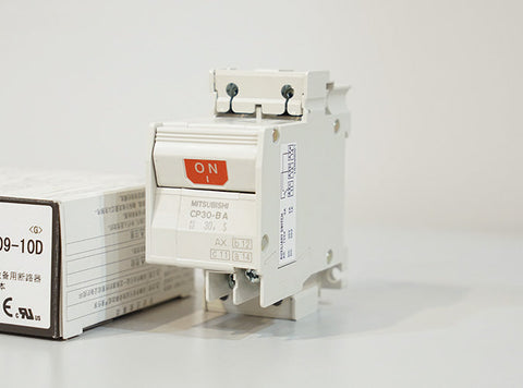 サーキットプロテクタ(CP) <b>CP30-BA 2P 2-S 30A B</b>