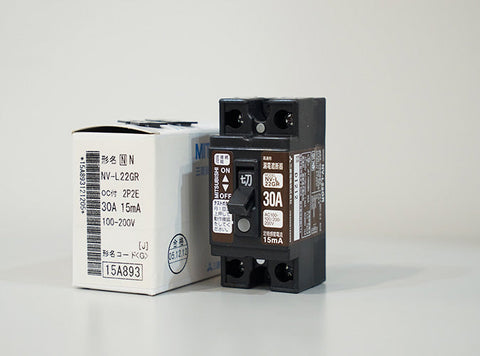 安全ブレーカ <b>NV-L22GR 30A 100-200V 15mA G</b>