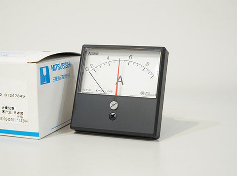 指示計器 <b>YS-8NAA BR 10A 0-10A</b>