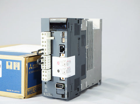 サーボアンプ <b>MR-J3-70A</b>