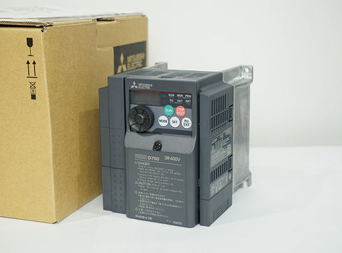 インバータ <b>FR-D740-0.75K</b>