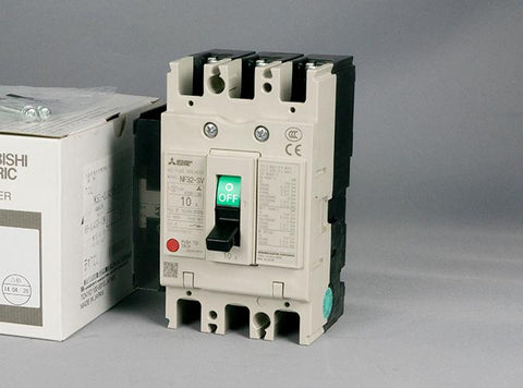 配線用遮断器(NF) <b>NF32-SV 3P 10A AX-SLT</b>