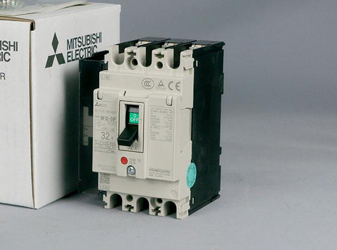 配線用遮断器(NF) <b>NF32-SVF 3P 32A AX-SLT</b>